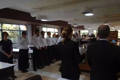 站在奢华与严谨的交汇点 全球顶尖酒店管理学校的独特体验